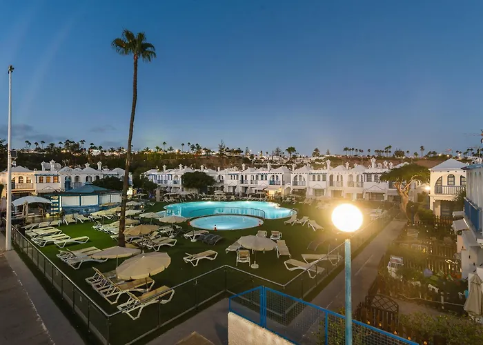 Duplex Poolside Playa del Ingles (Gran Canaria)