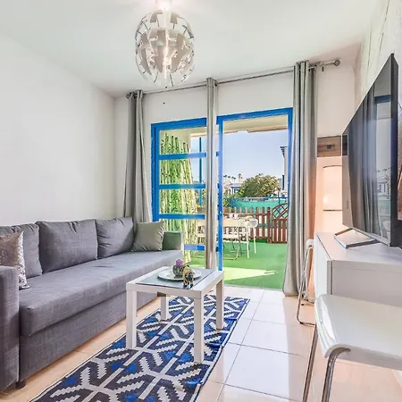Duplex Poolside Ferienhaus *
