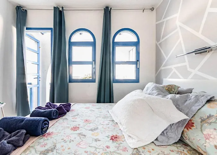 Duplex Poolside 普拉亚戴尔雷安格莱斯